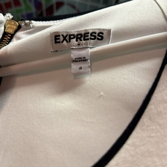 Express Bodycon Mini Dress SZ 0 – White with Black Piping, Stretch - Picture 5 of 6